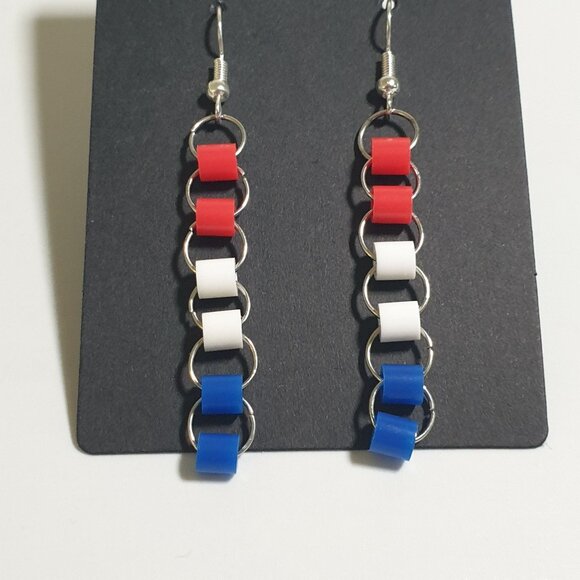 Red White Blue Linked Dangle Earrings Silver Tone Hooks Patriotic Holiday 4th - Picture 2 of 4